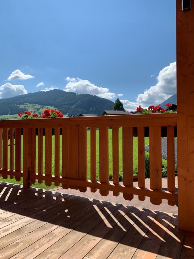 La Montana - Ski & Hiking Lodge Schladming Exterior photo