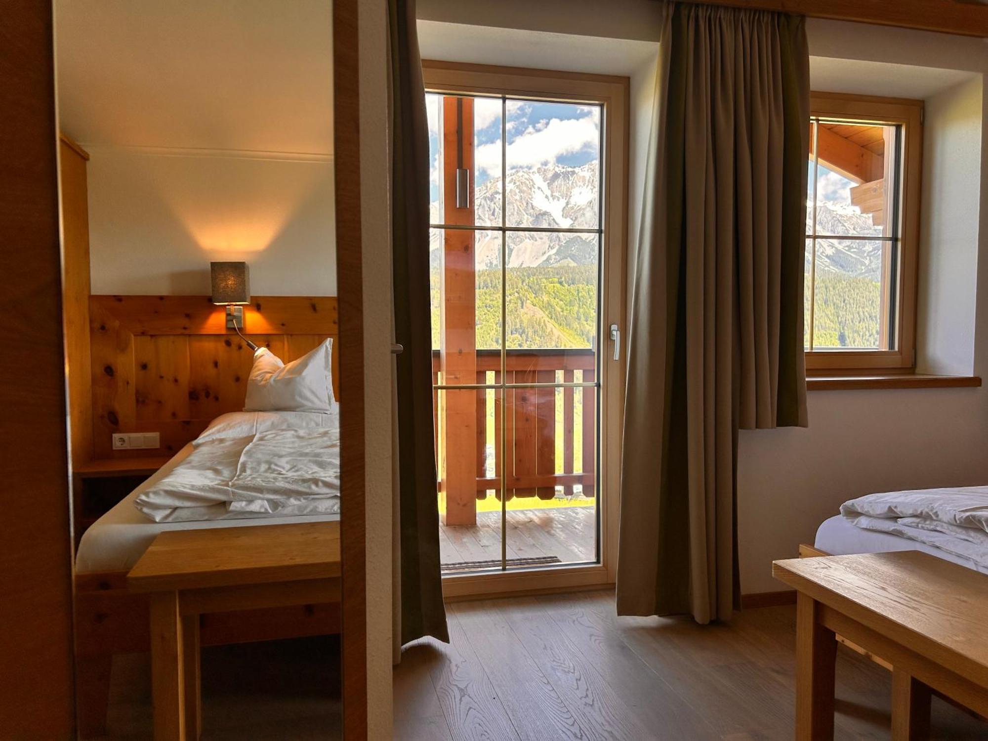 La Montana - Ski & Hiking Lodge Schladming Exterior photo