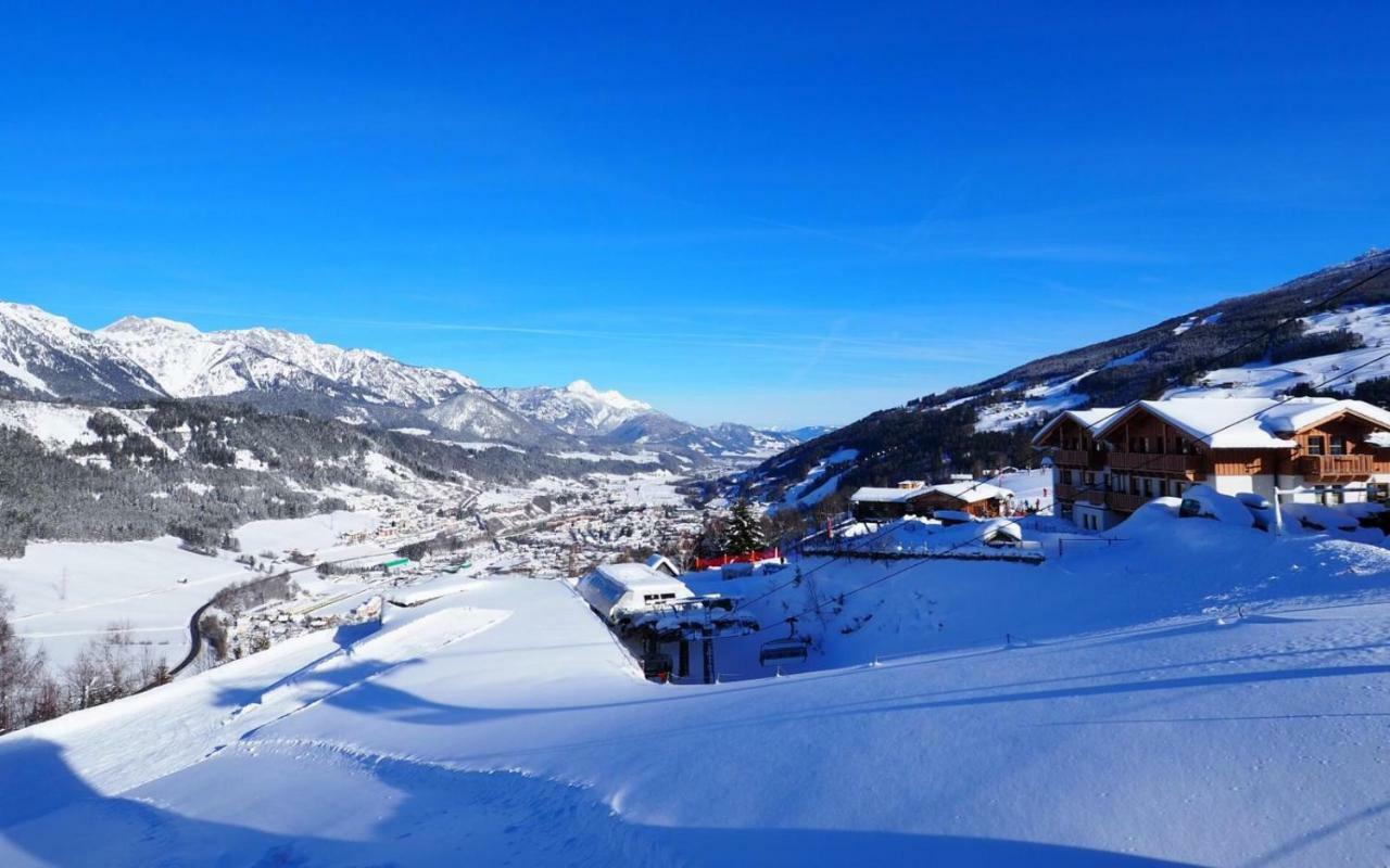 La Montana - Ski & Hiking Lodge Schladming Exterior photo